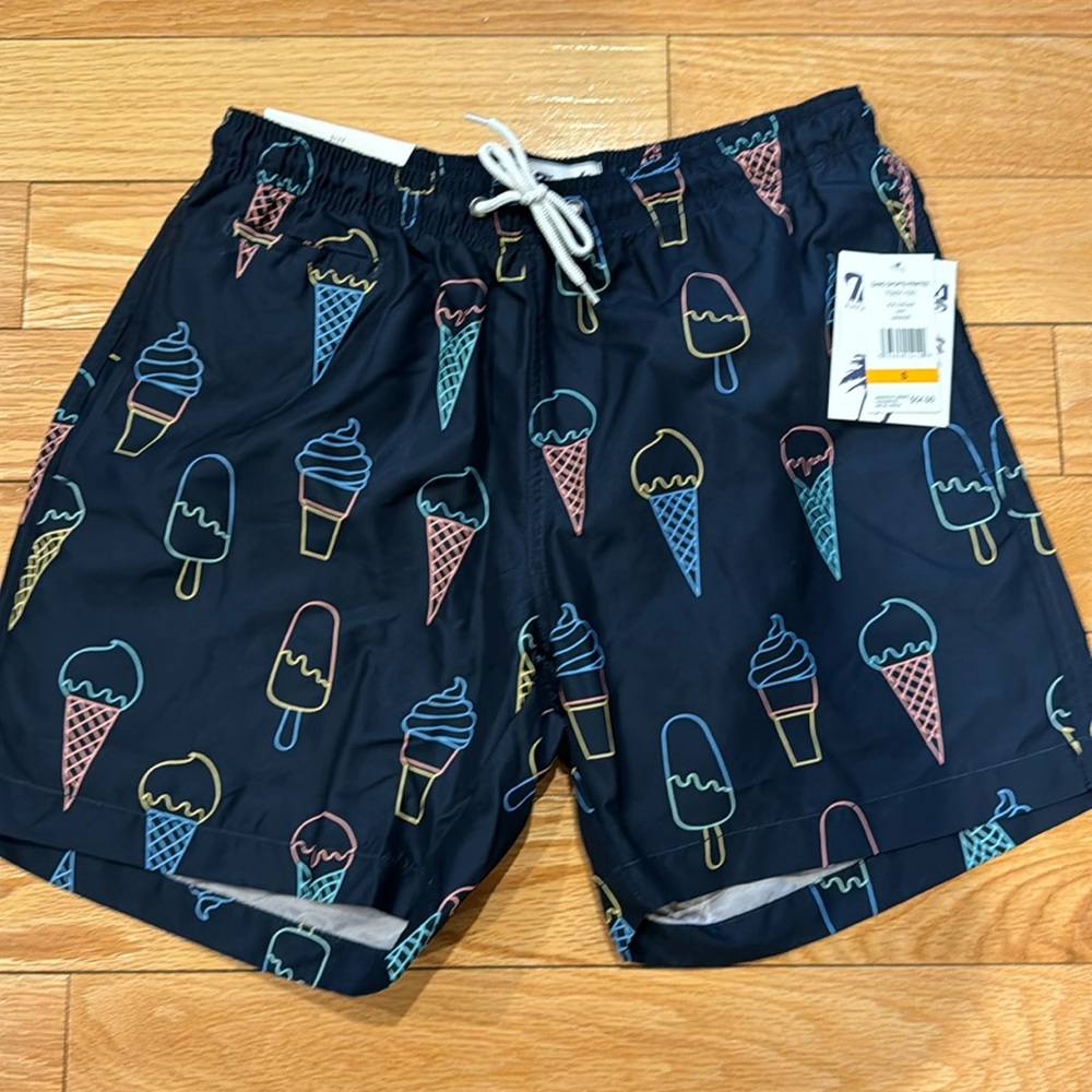 Swim trunks size S